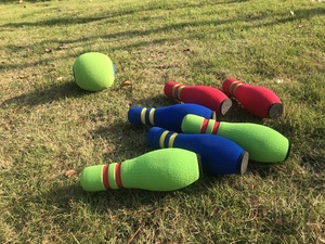 Ensemble <span class=keywords><strong>de</strong></span> <span class=keywords><strong>quilles</strong></span> et <span class=keywords><strong>de</strong></span> boules <span class=keywords><strong>en</strong></span> <span class=keywords><strong>mousse</strong></span> sans danger pour les enfants - Jouets d'activités intérieures pour tout-petits - Product Image 5