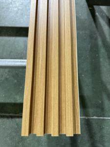 Sonsill Wholesale WPC Panel de pared acanalado laminado para material decorativo interior - Product Image 2