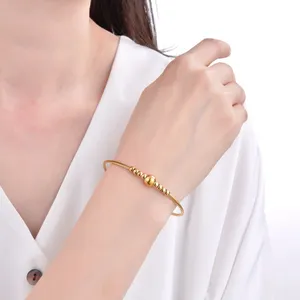 กำไลข้อมือสแตนเลสสตีล 316L คุณภาพสูง รูปหัวใจ ชุบทอง 18K สำหรับ<span class=keywords><strong>ผู้หญิง</strong></span>และผู้ชาย - Product Image 4