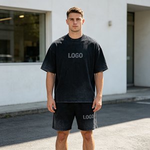 Conjuntos para hombre con logotipo personalizado, conjunto de camiseta negra informal vintage lavada y pantalones cortos rotos, conjunto informal de verano para hombre. - Product Image 2
