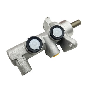 Vente directe usine – Maître-cylindre de frein 6001547857 6001548945 pour <span class=keywords><strong>Dacia</strong></span> Logan Berline <span class=keywords><strong>Quatre</strong></span> Portes – Pompe Principale - Product Image 1