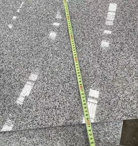 Hochwertige G603 Hubei Macheng Sesamweiße Granitplatten Naturstein für Küche Außenbereich Treppenbau Bauprojekte - Product Image 1