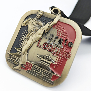 Medaglia d'Oro Personalizzata per Maratona, Nuoto, Stickball, Medaglia d'Oro in Metallo Personalizzata, Medaglia Internazionale di Cricket Personalizzata - Product Image 3