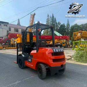 Chariot élévateur TOYOTA FDZN30 3 tonnes d'occasion, importé du Japon, moteur 1DZ-2, machine d'occasion, alimentation au carburant, capacité 3000 kg, avec déplacement latéral. - Product Image 4