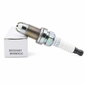 หัวเทียนอิริเดียมคุณภาพสูง MD355067 BKR6EKUC สำหรับรถยนต์โตโยต้า มิตซูบิชิ ขายดี - Product Image 2
