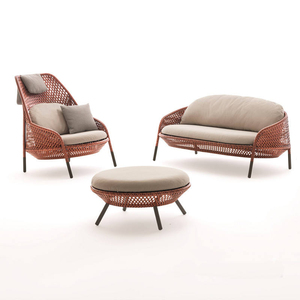 Set Moderno di Mobili da Esterno in Alluminio a Tre Pezzi con Divano, Sedia e Tavolino Pieghevole per Cortile, Balcone e Terrazza - Product Image 1