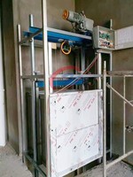 Monte-charge Électrique Silencieux en Acier Inoxydable pour Cuisine de Restaurant et Hôtel, Capacité 200kg, Vitesse 0.4m/s