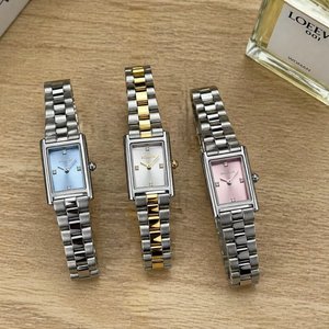 <span class=keywords><strong>Orologio</strong></span> da <span class=keywords><strong>Donna</strong></span> di Lusso Personalizzabile con Logo, Bracciale con Movimento Giapponese, Design Semplice e Alla Moda, in Acciaio Inossidabile <span class=keywords><strong>Oro</strong></span> <span class=keywords><strong>Rosa</strong></span>, Quadrante Quadrato, al Quarzo, Impermeabile - Product Image 2