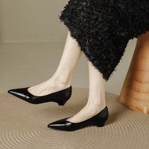 Elegantes Zapatos Planos de Mujer con Punta en Pico, de Cuero Genuino, Cómodos y Fáciles de Poner, Color Marrón, para Todas las Temporadas, Zapatos de Tacón Alto - Product Image 3