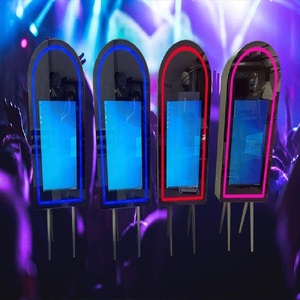 <span class=keywords><strong>Lo</strong></span> <span class=keywords><strong>Specchio</strong></span> <span class=keywords><strong>Magico</strong></span> Supporta la Stampa con Fotocamera, Adatto per Matrimoni, Compleanni, Feste, Portatile e Touch Screen. - Product Image 2