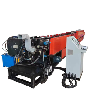 Nouveaux matériaux de construction en métal rouleau de tuyau de descente d'eau formant la machine tuyau de descente galvanisé tuyau coudé gouttière faisant des machines - Product Image 1