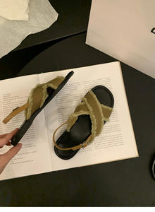 Calzature da donna popolari belle scarpe di tela bianche da donna all'ingrosso nuovo Design Sneaker scarpe Casual alte con suola in gomma - Product Image 5