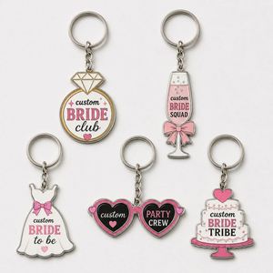 Porte-clés personnalisés sur mesure pour mariages, fêtes, enterrements de vie de jeune fille – Souvenir personnalisé - Product Image 1