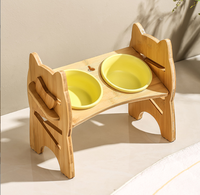 Bol en céramique pour chat avec support en bois surélevé, bol pour chien protégeant le cou, bol pour animaux de compagnie en céramique anti-renversement, mangeoire en bambou