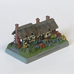 Modelo a Escala 3D de un Edificio, Modelo de Edificio en Resina 3D, Recuerdo Coleccionable con Base, Figura Emblemática - Product Image 3