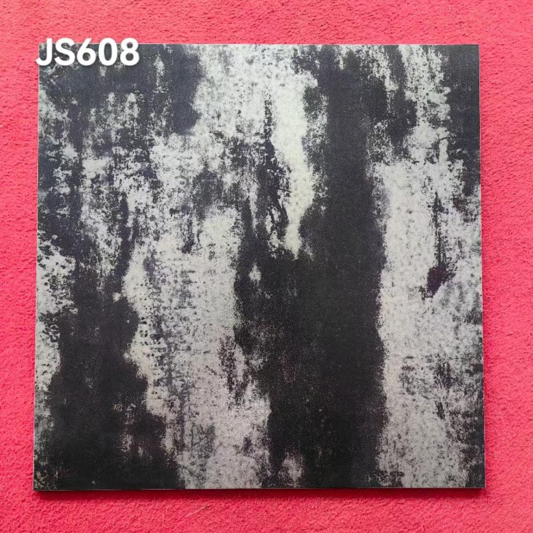 600600 noir métallisé