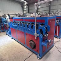 Équipement de réparation de tuyaux en spirale mécanique, machine de rénovation d'égouts municipaux sans tranchée avec cage d'enroulement souterraine