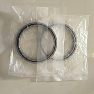 Japan Crossed Roller <b>Bearing</b> RB15013 RB15013UUCC0 Slewing Ring <b>Bearing</b> 150x180x13mm Robot Arm <b>Bearing</b> - Product Image 2