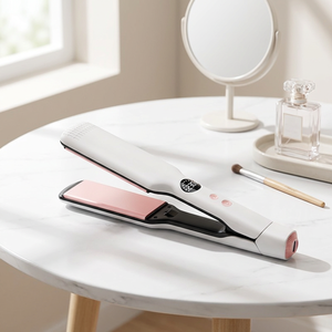 Lisseur Professionnel Électrique en Céramique à Ions 230 Degrés, Chauffage Rapide, <span class=keywords><strong>Plaques</strong></span> Larges en Titane, Vente en Gros - Product Image 1