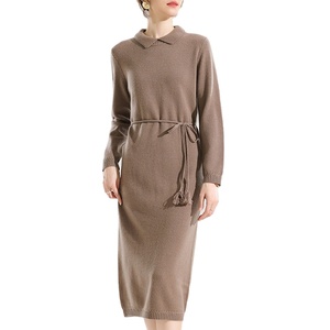 <span class=keywords><strong>Robe</strong></span> <span class=keywords><strong>mi</strong></span>-<span class=keywords><strong>longue</strong></span> en tricot à col polo en pure <span class=keywords><strong>laine</strong></span> <span class=keywords><strong>Robe</strong></span> <span class=keywords><strong>pull</strong></span> à revers pour femme - Product Image 1