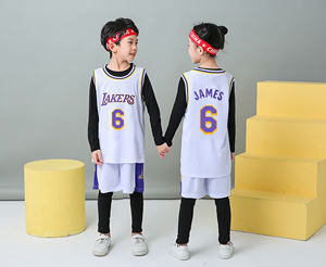 通気性速乾キッズバスケットボールジャージ子供用ベストとショーツ100％ポリエステル屋外スポーツウェアブックラーズバスケットボールスーツ - Product Image 6