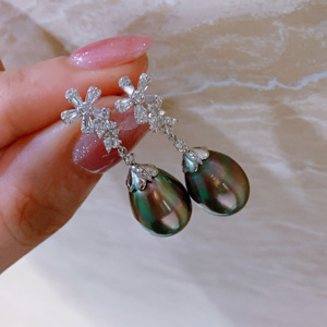 Plateau à boucles d'oreilles de luxe en or massif 18 carats véritable, poli miroir, serti de diamants naturels transparents, pour incrustation de perles personnalisée - Product Image 4