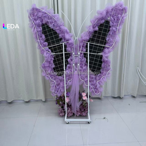 Arrangement de roses artificielles violettes de haute qualité, fait à la main, en forme de papillon, pour arche de mariage, doux pour la Saint-Valentin - Product Image 2