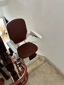 Monte-escalier électrique pliable incurvé robuste sur mesure pour personnes à mobilité réduite - Product Image 6