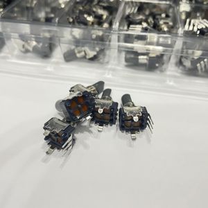 Pièces détachées d'usine, livraison directe depuis entrepôt samsung, en STOCK - Product Image 5