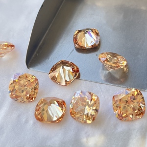 Circonia Cúbica con Corte Cojín, Color Champán Claro, Gemas Sueltas de 11x11mm, Piedra de Circonia Cúbica - Product Image 3