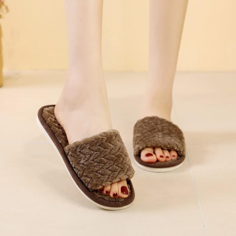 สีน้ำตาล