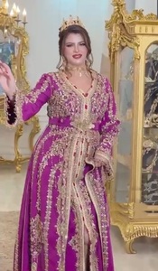 BORDADO A MANO EN VESTIDO CAFTAN CON VELO DE Sendero CON CUENTAS DE CRISTAL EMBELLEZADO, PIEDRA, PERLAS TRABAJO DABKA PARA BODA = 2025 - Product Image 2