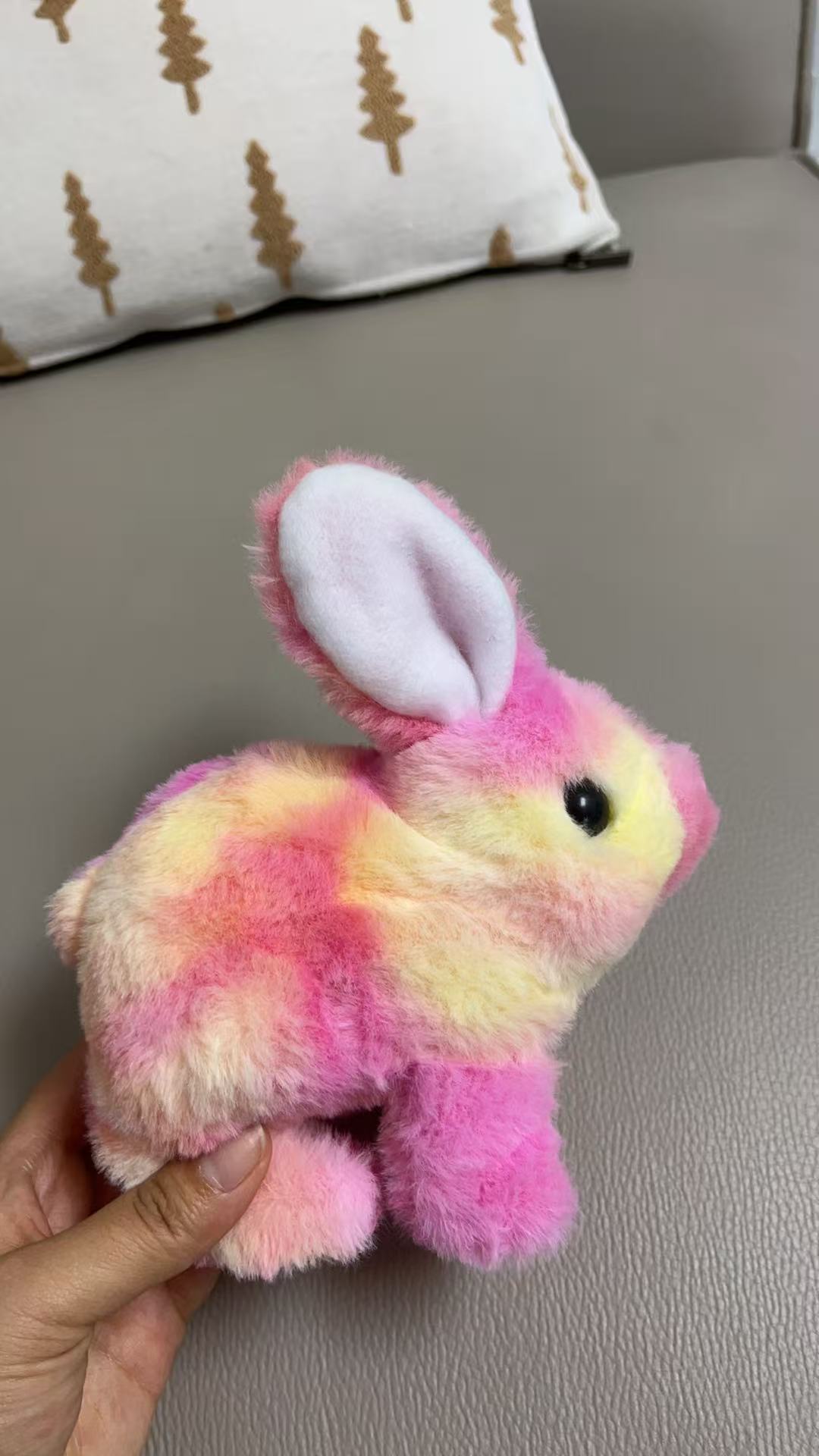 Colored powder rabbit