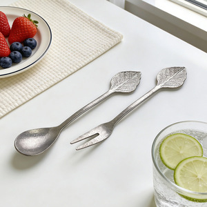 Juego de cuchara y tenedor de titanio puro para servir postres y frutas, utensilios domésticos ecológicos - Product Image 4