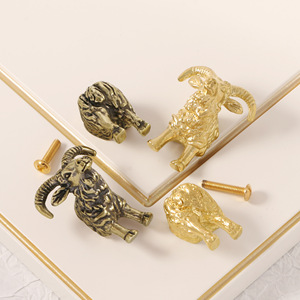 Poignée de porte en laiton créative tête de mouton et queue de mouton signifiant un début et une fin, poignée de tiroir. - Product Image 1