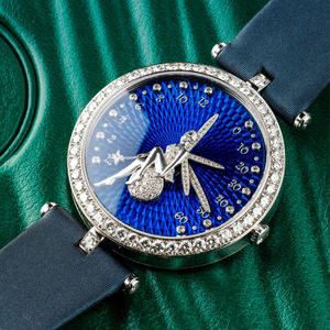 Montre élégante pour femme avec bracelet en cuir véritable, style féerique floral, ornée de zircons brillants - Product Image 2