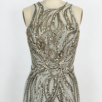 Robe de soirée sirène argentée sans manches, ornée de perles et de strass faits à la main, en dentelle et tulle, longue, pour bal de promo, mariage ou fête, avec traîne naturelle