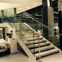 CBMMart-Escalier contemporain en bois avec design flottant, balustrade en verre sans cadre à éclairage LED caché