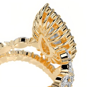 Anillo de Plata de Ley S925 con Gema de Laboratorio Corte Pera, Halo de Moissanita y Rubí de Sangre de Paloma de 1.5ct, Bañado en Oro Vermeil, para Joyería Navideña - Product Image 3