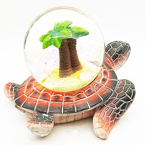 Personnalisable Créatif Océan Plage Tourisme Souvenir Résine Artisanat Verre à Eau Boule <span class=keywords><strong>de</strong></span> Neige Personnalisée Figurine 3D Tortues <span class=keywords><strong>de</strong></span> Mer Boule <span class=keywords><strong>de</strong></span> Cristal - Product Image 3
