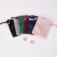 Pochette en velours personnalisée avec cordon de serrage, sac cadeau doux pour cosmétiques, cadeau de mariage