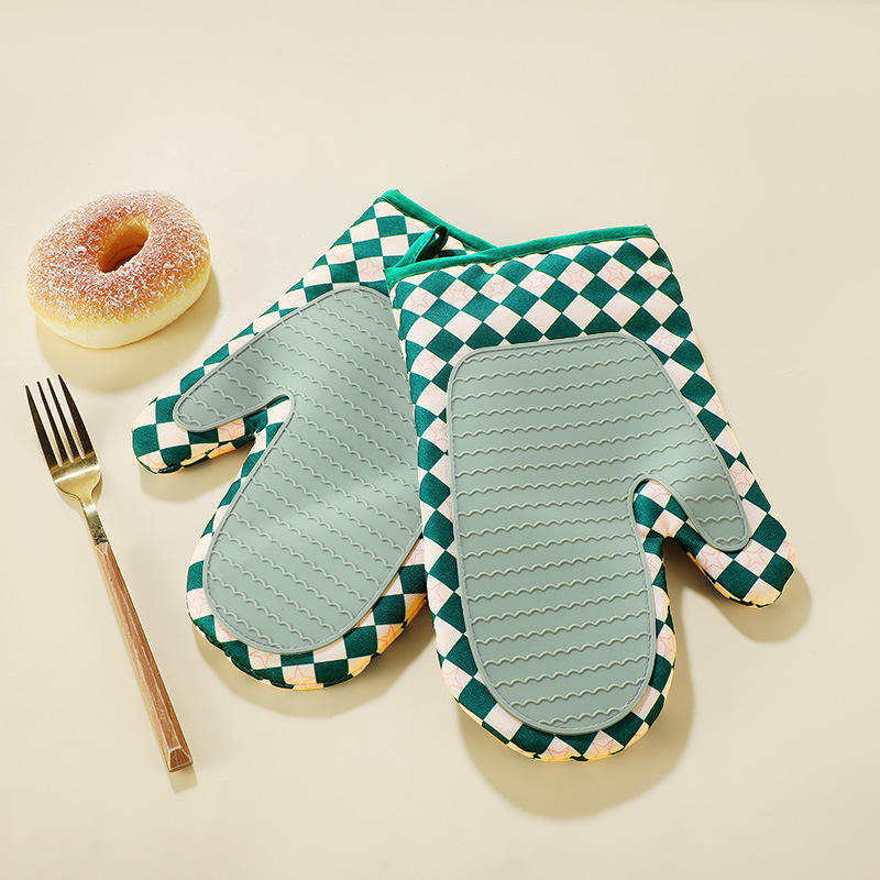 มือซ้ายสีเขียว - 26*16.5ซม