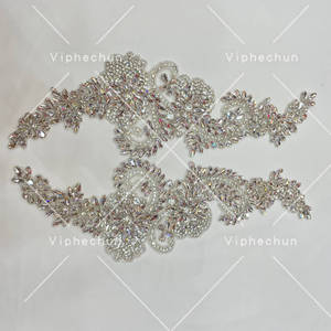 Bán buôn tùy chỉnh rõ ràng pha lê đính cườm vạt áo Rhinestone đính vá vật liệu thủy tinh tùy chỉnh Rhinestone hạt chuỗi - Product Image 1