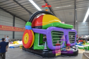 Château gonflable arc-en-ciel en forme de fleur avec fenêtres à volets pour aire de jeux intérieure pour enfants - Product Image 2