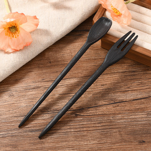 Épingle à cheveux style cuillère et fourchette en gingembre pour restaurant chinois - Nouveauté 2025, créative, élégante, polyvalente, de niche, accessoire capillaire haut de gamme - Product Image 1