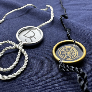 Custom Logo Luxury Plastic <b>Swing</b> Tag Seal Garment Apparel Hangtag String Recycle Eco Friendly Material Seal Tags - Product Image 4