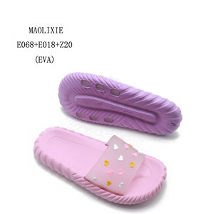 Zapatillas de dormir informales para mujer, chanclas deslizantes de diseñador, de lujo, precio barato de fábrica - Product Image 4