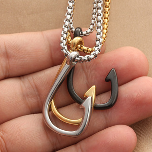 Collier avec pendentif en forme d'hameçon de pêche en acier inoxydable, design géométrique pour homme, style punk 280449 - Product Image 2