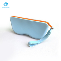 Étui à lunettes en silicone le plus vendu avec fermeture éclair, sac de rangement portable et étanche pour lunettes de soleil avec cordon tressé, boîte à lunettes