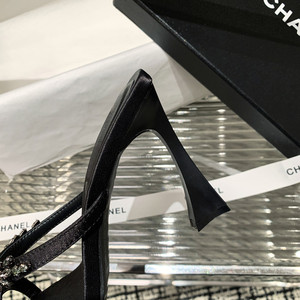 Giày cao gót quai mảnh satin sang trọng 2025 kiểu dáng Y, mũi hở, gót hình ly sâm panh, thiết kế riêng, dép cao cấp dự tiệc - Product Image 5